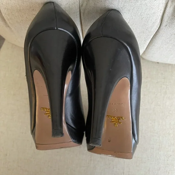 Prada Leather Heels - Picture 6 of 9